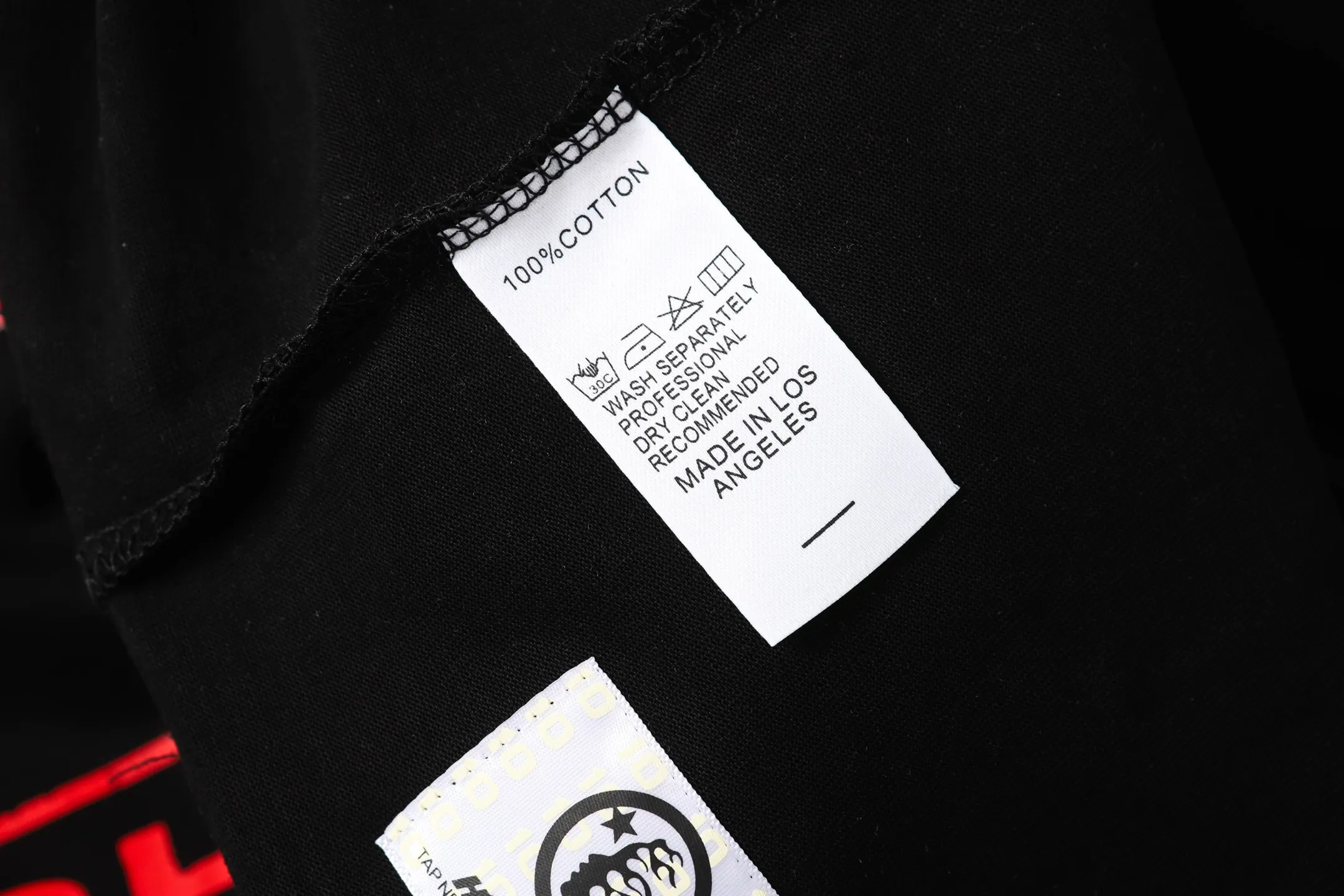 753#White/Black/ ｜ P54 In Stock Hellstar 、 T （fabric):32 240 Sizes（size）：S-M- L- X L （colour）：White、Black.